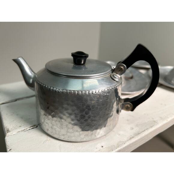 English Mini Teapot, Bakelite + 50s Aluminum childs tea set - 7pc, Played With - Picture 2 of 8